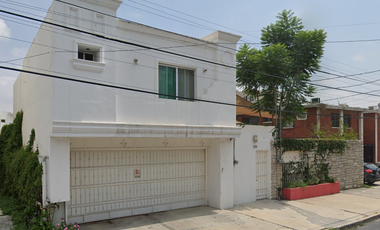 CASA EN VENTA EN COLONIA ALTA VISTA, MONTERREY, NUEVO LEÓN NO SE ACEPTAN CREDITOS.