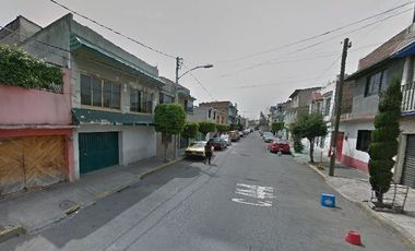 CASA EN VENTA - SANTA ROSA, GUSTAVO A MADERO, CDMX - BL
