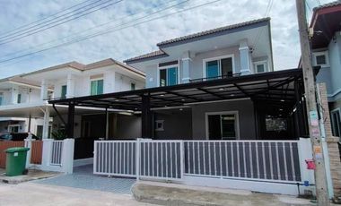 บ้าน ปทุมธานี ลำลูกกา คลอง6 หมู่บ้าานทรพย์ธานี 41.7 ตรว 3 ห้องนอน 3 ห้องน้ำ 1 ห้องครัว 1 ห้องรับแขก 3 ที่จอดรถในบ้าน