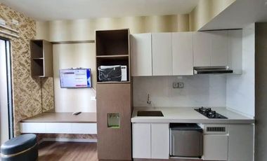 Sewa Apartemen Baru Sky House BSD View Kolam Renang Dekat AEON Mall BSD, ICE BSD City