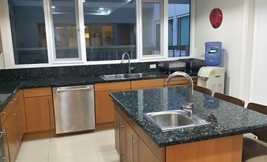 3BR Condo Unit for Lease Rent in One Roxas Triangle Makati City