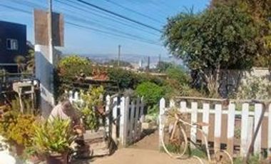 propiedad con 8 cabañas, el tabo