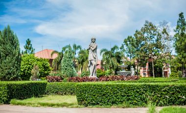 2 Bedrooms Condo for Sale in Valenza Mansions at Pontevedra Estate along Santa Rosa - Tagaytay Road