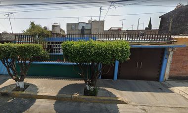 VENDO CASA EN LA ALCALDIA AZCAPOTZALCO!! COLONIA SAN ANTONIO. CDMX