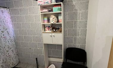 Amplia Casa En Venta
