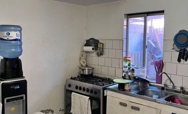 Amplia Casa En Venta