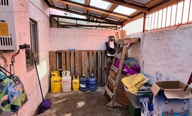 Amplia Casa En Venta