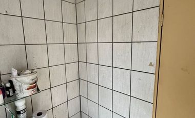 Amplia Casa En Venta