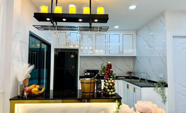 Sale Pool Villa house, newly renovated in Pattaya