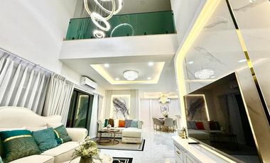 Sale Pool Villa house, newly renovated in Pattaya