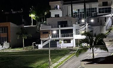 San Gil amplio Apartamento para estrenar.