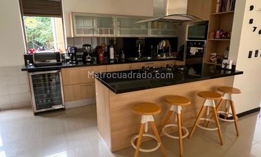 VENDO CASA SAUCES DE LA FLORIDA CAJICA - CUNDINAMARCA.