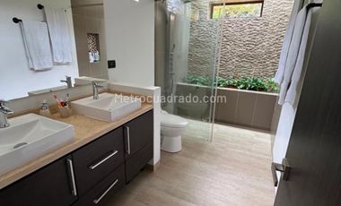 VENDO CASA SAUCES DE LA FLORIDA CAJICA - CUNDINAMARCA.