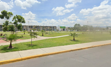 CASA EN REMATE EN VENECIA TLAJOMULCO JALISCO