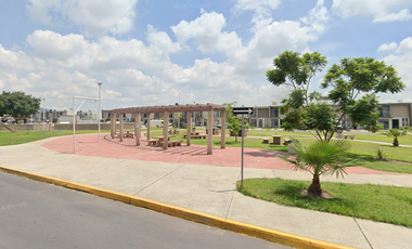 CASA EN REMATE EN VENECIA TLAJOMULCO JALISCO