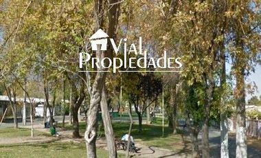 CASA CON AMPLIO TERRENO Y EXCELENTE UBICACIÓN. IDEAL  PARA REMODELAR