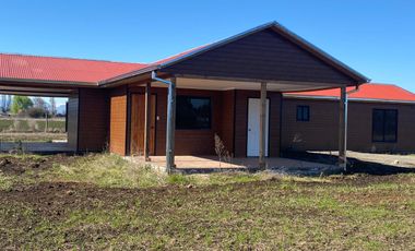 Hermosa casa en parcela a 7Km de Parral