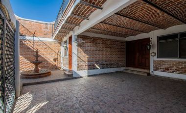 Excelente casa, perfecta para descanso o inversion.