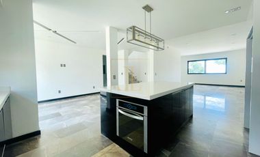 Casa en Venta El Bajío Habitat. ROOFTOP Increíble