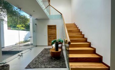 Casa en Venta Zona Valle Real · Los Olivos