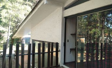 Bosques de Cuauhyocan, casa en terreno de 3800 m2