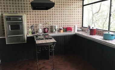 Bosques de Cuauhyocan, casa en terreno de 3800 m2