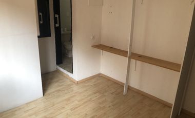 Departamento en calle cerrada en 1er piso