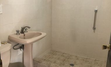 Departamento en calle cerrada en 1er piso