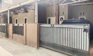 Jual Rumah Siap Huni di Sekip Palembang Hanya 5 menit Ke RS Dr. Mohammad Hoesin, UIN Raden Fatah