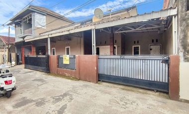 Jual Rumah Siap Huni di Sekip Palembang Hanya 5 menit Ke RS Dr. Mohammad Hoesin, UIN Raden Fatah
