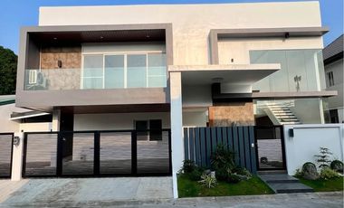 BRAND NEW 4 BEDROOM HOUSE AND LOT IN BF HOMES PARAÑAQUE
