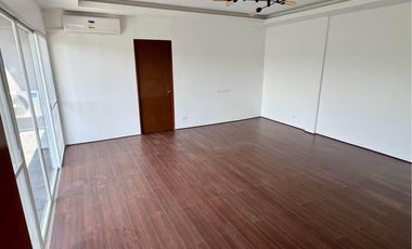 BRAND NEW 4 BEDROOM HOUSE AND LOT IN BF HOMES PARAÑAQUE
