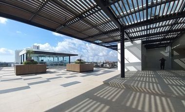 OFICINA EN VENTA, AVENIDA BONAMPAK, CENTRICA A UNOS METROS DE ZONA HOTELERA