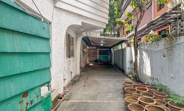 House and Lot In Bel Air II Makati - Priced at LOT VALUE!