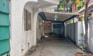 House and Lot In Bel Air II Makati - Priced at LOT VALUE!