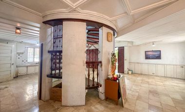 House and Lot In Bel Air II Makati - Priced at LOT VALUE!