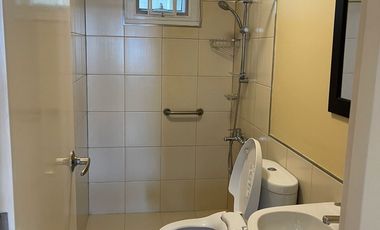 Unit for Lease in Aston Tower, Two Serendra PP CODE L1441