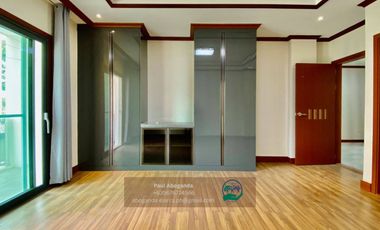 Semi-Furnished Condo unit for Sale in Clark Freeport Zone near Clark Airport
