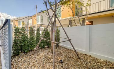 Newly built single house, modern minimalist style, 3 bedrooms, Tha Wang Tan area, spacious area, modern design, near Chiang Mai city, near Big C, near