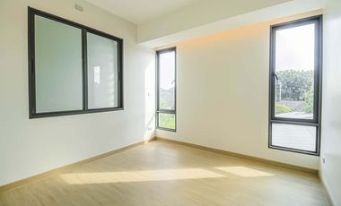 Newly built single house, modern minimalist style, 3 bedrooms, Tha Wang Tan area, spacious area, modern design, near Chiang Mai city, near Big C, near