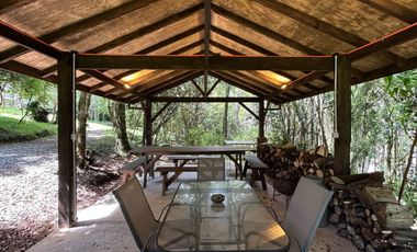 Vendemos gran oportunidad ,parcela de 5.000m2 con casa de 115 m2.,Chabelita, a 13 kms de Valdivia