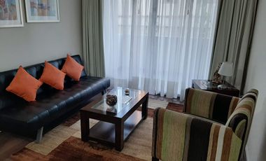 vendo depto amoblado de un dormitorio con estacionamiento y bodega