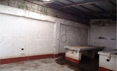 PROPERTY FOR SALE in E. Taleon Street, Brgy. Santisima, Sta. Cruz, Laguna
