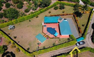 SE VENDE CASA CAMPESTRE EN SANTAGUEDA-LA ROCHELA