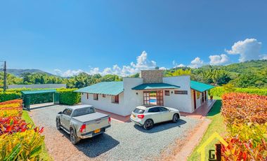 SE VENDE CASA CAMPESTRE EN SANTAGUEDA-LA ROCHELA