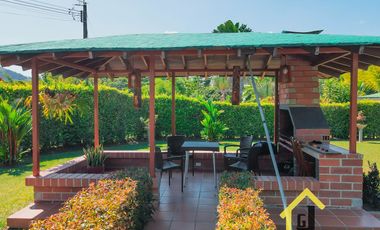 SE VENDE CASA CAMPESTRE EN SANTAGUEDA-LA ROCHELA