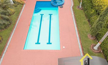 SE VENDE LUJOSA CASA CAMPESTRE CERCA A MANIZALES