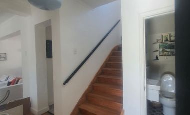 Imponente Casa De Diseño Del Reconocido Arq José Dvoredsky