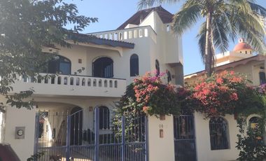 Residencia en Rincón de Guayabitos