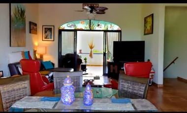 Residencia en Rincón de Guayabitos